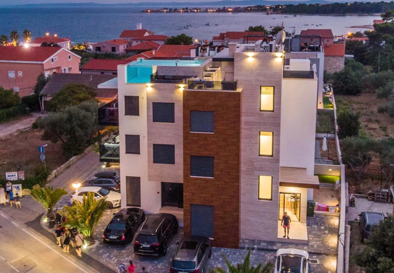 Grandpalazzo Apartments Вир Екстер'єр фото