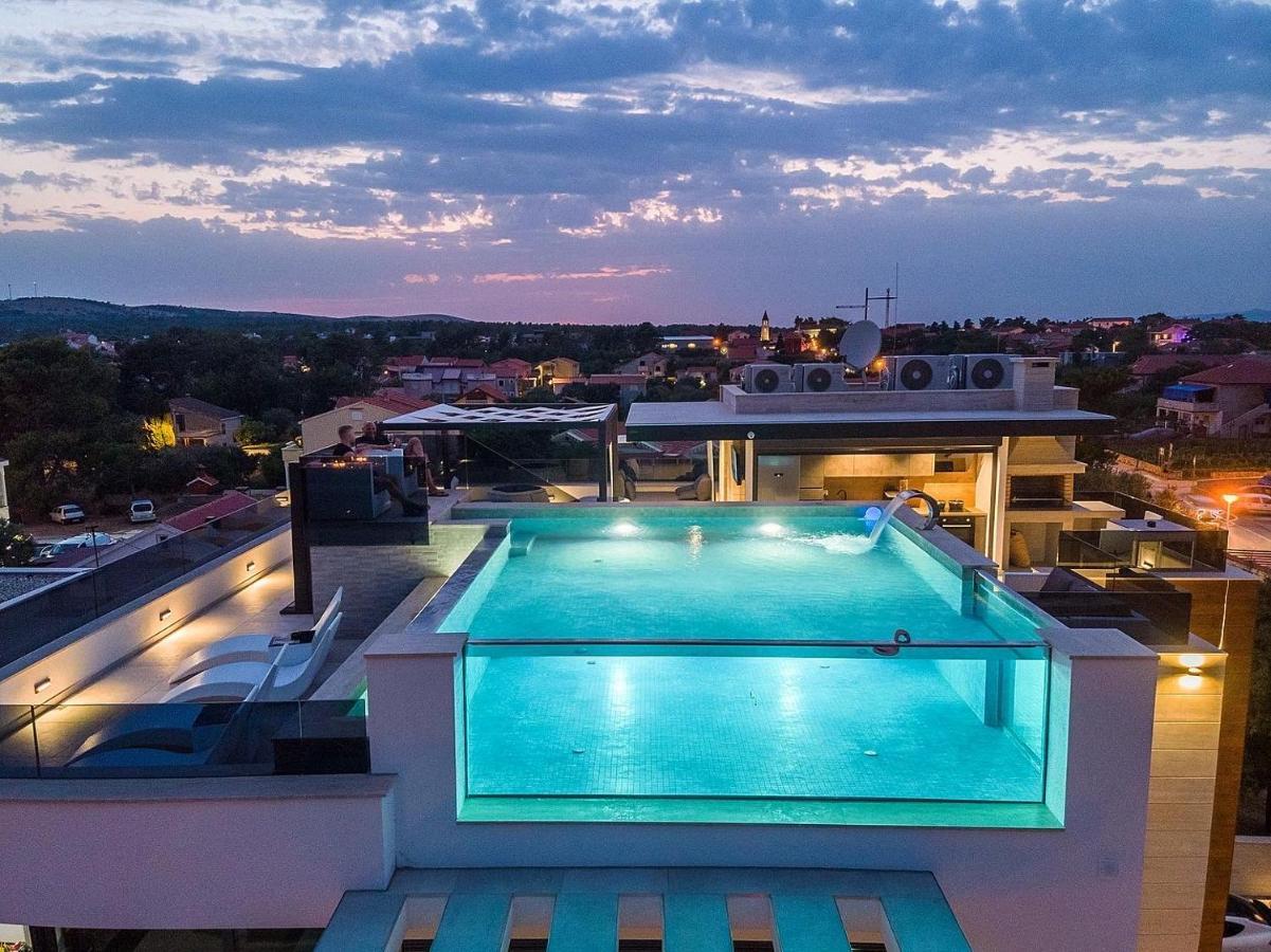 Grandpalazzo Apartments Вир Екстер'єр фото