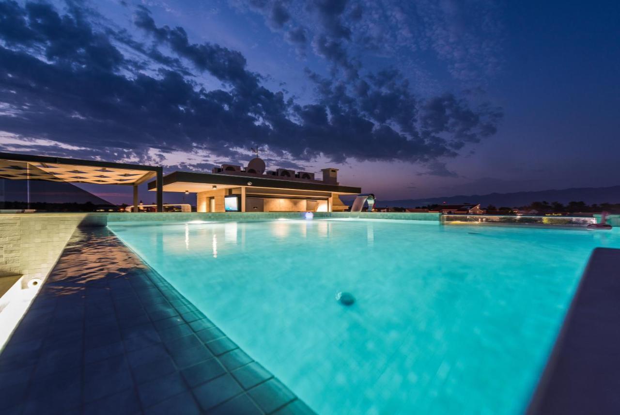 Grandpalazzo Apartments Вир Екстер'єр фото