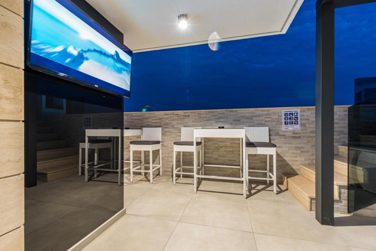 Grandpalazzo Apartments Вир Екстер'єр фото