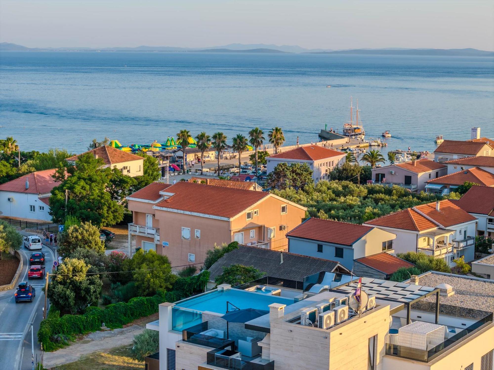 Grandpalazzo Apartments Вир Екстер'єр фото