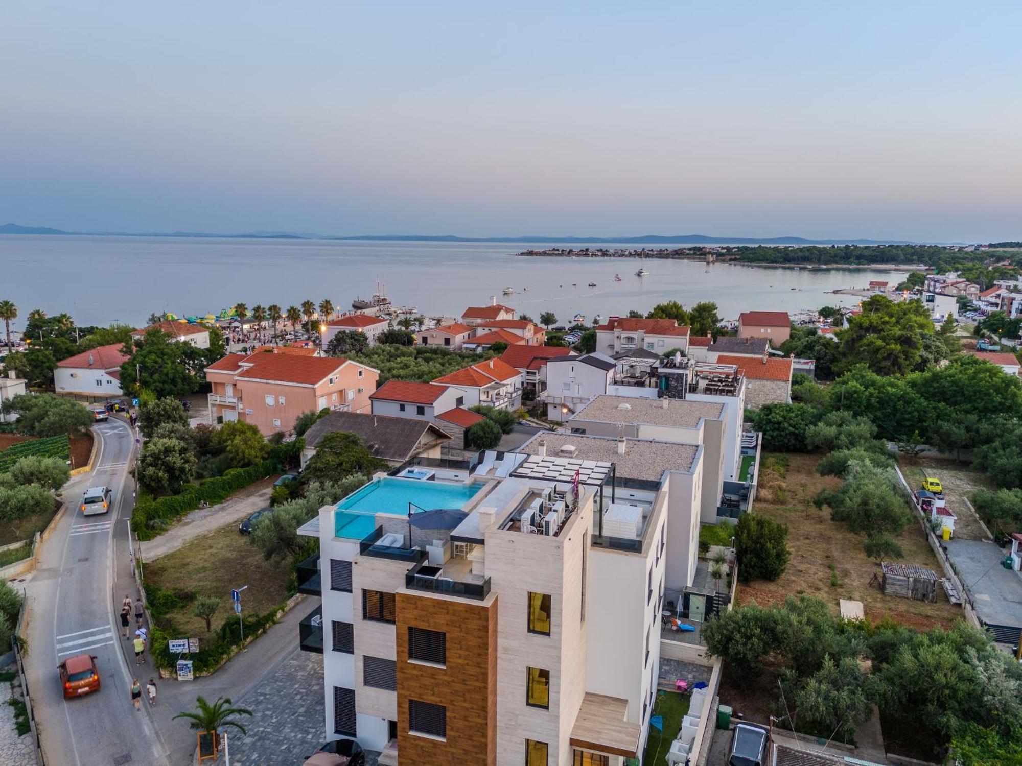 Grandpalazzo Apartments Вир Екстер'єр фото