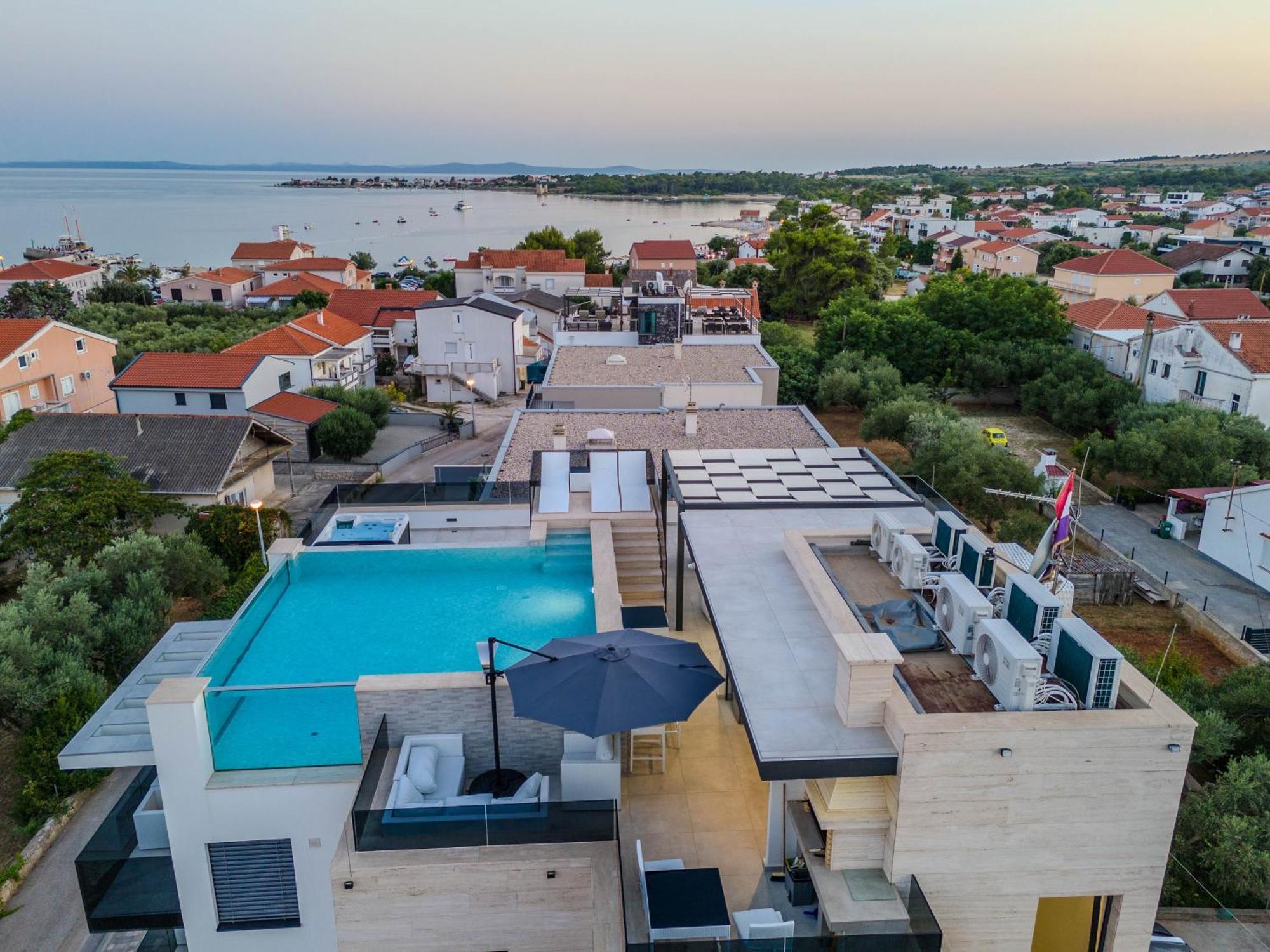 Grandpalazzo Apartments Вир Екстер'єр фото